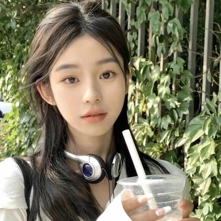呷醋妙女郎
